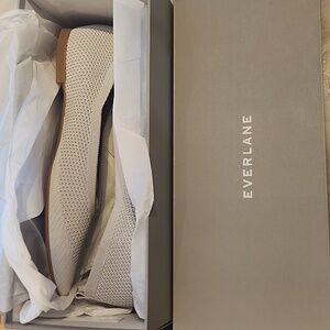 NIB VHTF Everlane 40 Hour Flats Sz 8.5